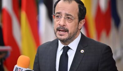 Skandal sözler! Güney Kıbrıs Lideri Hristodulidis, terör örgütünü övmelere doyamadı