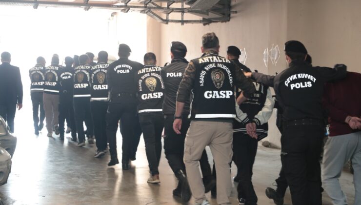 Tanıştıkları erkekleri böyle dolandırmışlar!