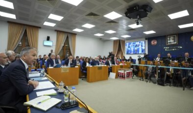 TBMM’de bir ilk! "Kürtçe" ifadeler tutanaklara geçti