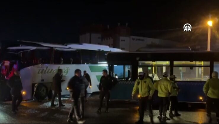 Tekirdağ'da yolcu otobüsüyle halk otobüsünün karıştığı kazada 9 yaralı