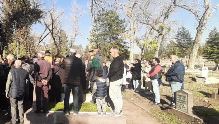 Ünlü şarkıcı Muazzez Abacı son yolculuğuna uğurlandı