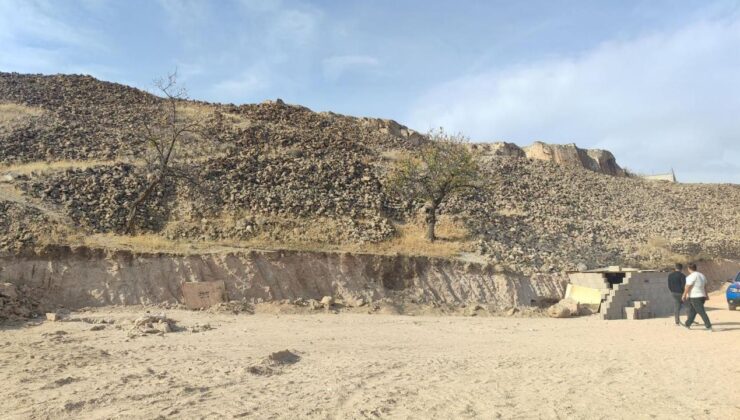 Yer altı şehrinde define arayan 2 zanlı yakalandı