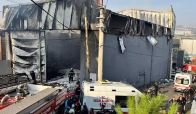 Yılmaz Tunç: Dilovası’ndaki yangına ilişkin bilirkişi heyetinin çalışmaları sürüyor