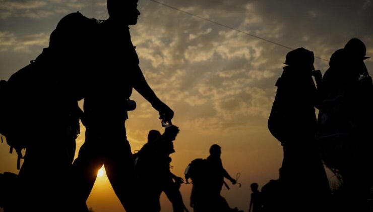 15 düzensiz göçmen Edirne ve Kırklareli'nde  yakalandı