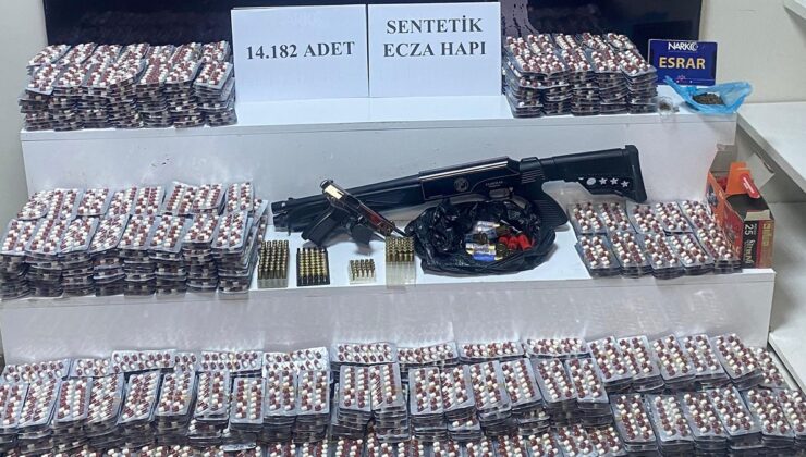 Adana’da uyuşturucu baskını: 14 bin 182 hap ele geçirildi, 1 tutuklama