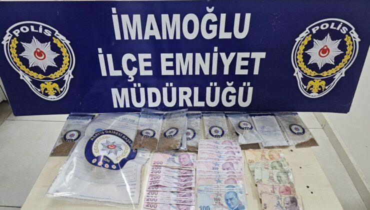 Adana'da uyuşturucu operasyonunda yakalanan 4 zanlıdan 3'ü tutuklandı