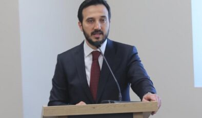 AK Parti’den CHP’ye İSPARK zammı tepkisi: Değnekçilikte yeni dönem!