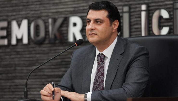 AKP’li başkandan skandal yasak: 5 meclis üyesinin belediyeye girişi yasaklandı