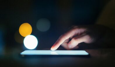 Algoritmalar ne izleyeceğimize nasıl karar veriyor?