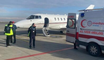 Ambulans uçak, 4 günlük bebek için havalandı