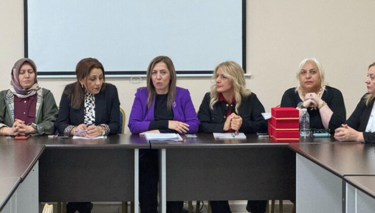 Ardahan Kars Iğdır Kadınlar Derneği Genel Kurulu Birlik ve Dayanışma İçinde Gerçekleştirildi