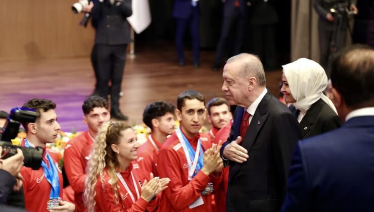 Bağcılar Belediyesi Engelliler Sarayı kursiyerleri Türkiye Buluşması’na katıldı