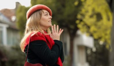 Bahar dizisi bu akşam final yapıyor! Ekip son set gününde veda pastası kesti