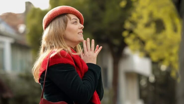 Bahar dizisi bu akşam final yapıyor! Ekip son set gününde veda pastası kesti