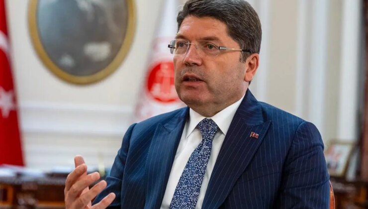 Bakan Tunç’tan Bursaspor ve Leyla Zana açıklaması