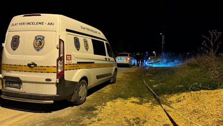 Bilecik'te yol kenarında erkek cesedi bulundu