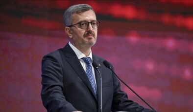 Burhanettin Duran: 5 ayda 450’ye yakın dezenformasyonu ifşa ettik!