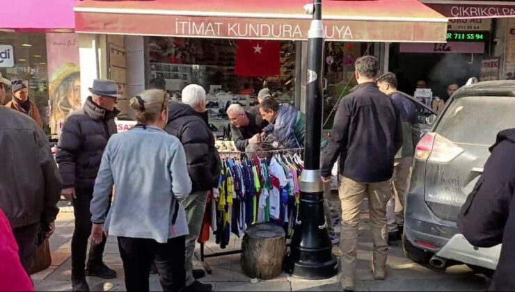 CHP Şile İlçe Başkanlığı önünde 'kızıma küfür ettiler' diye bağırdı! Daha önce de taşla saldırdığı ortaya çıktı