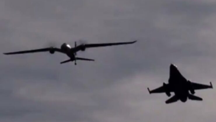 CHP'nin 2 numaralı koltuğunda oturuyor…  WhatsApp grubundan sızan çok kritik İHA bilgileri!