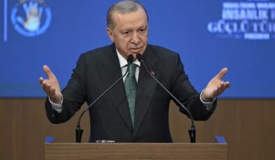 Cumhurbaşkanı Erdoğan’dan işverenlere asgari ücret mesajı: Ellerini taşın altına koymalarını bekliyorum