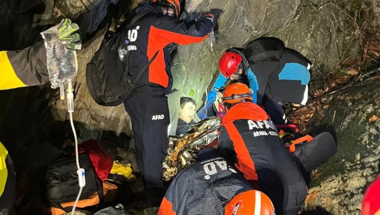 Daha 16 yaşındaydılar! Çıktıkları doğa yürüyüşünün sonu faciayla bitti