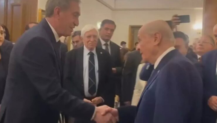 DEM’li Bakırhan’dan kendisini alkışlayan Bahçeli’ye "çay" daveti