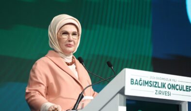 Emine Erdoğan’dan ‘Bağımsızlık Yılı’ mesajı