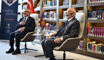 Eski bakanlardan Nabi Avcı, AK Parti ‘Kütüphane Sohbetleri’ne katıldı