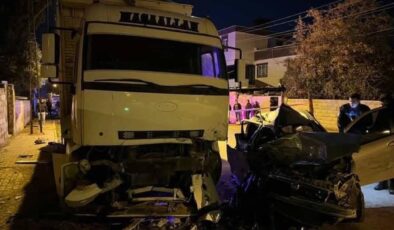 Feci kaza: 2 genç hayatını kaybetti