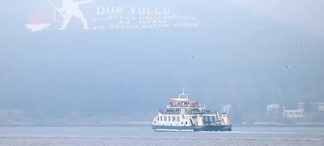 Gemi trafiğine sis engeli! Çanakkale Boğazı geçişlere kapatıldı