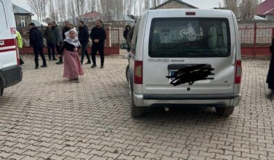 Geri manevra yapan araç kız öğrenciyi hayattan kopardı