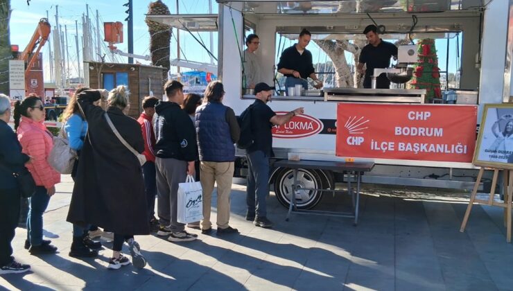Gülşah Durbay için belediye meydanında lokma döktürüldü