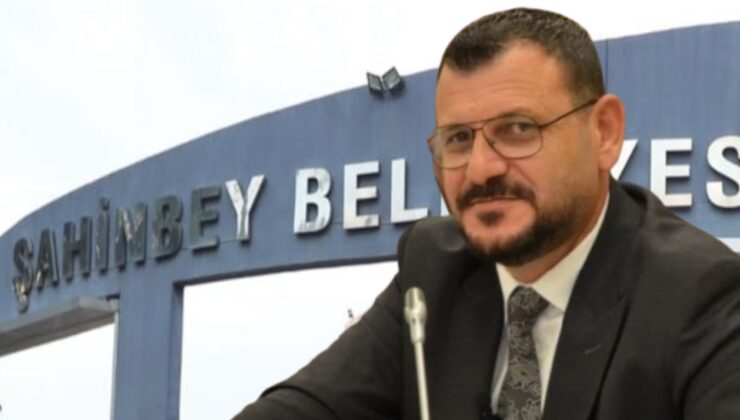 Halk yoksul, belediye binlerce katalog ve broşür basıyor