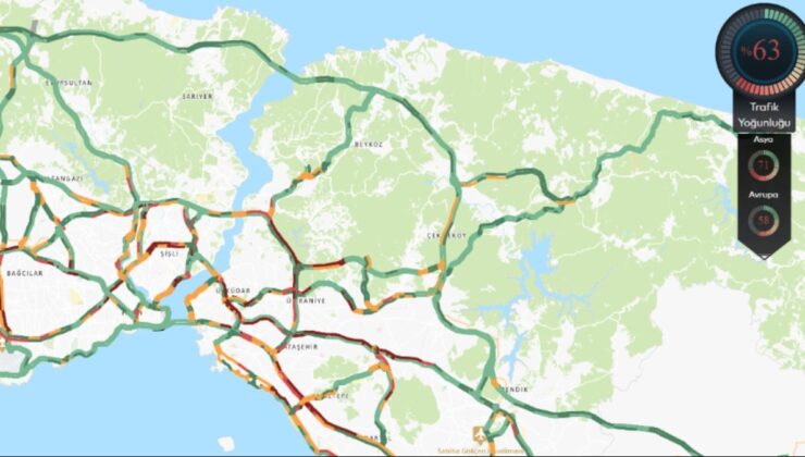Hava buz, trafik kilit! İstanbullular haftanın ilk gününe trafikte başladı