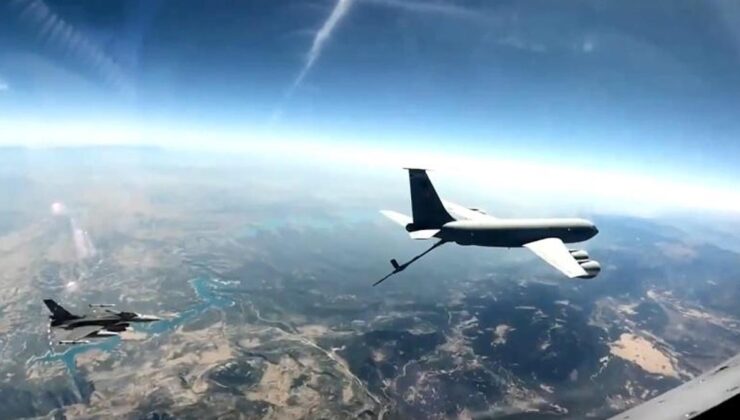 Hava Kuvvetleri uçakları Kıbrıs semalarında