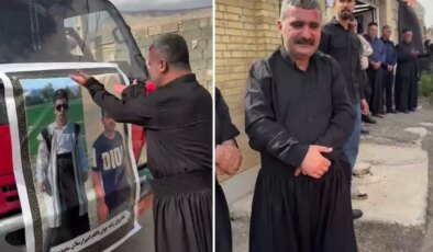 İki oğlunu kaybeden babanın yas ritüeli cenazeye damga vurdu