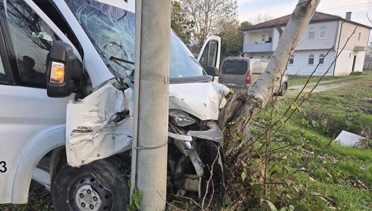 İşçi servisi ticari araç ile çarpıştı: 11 kişi yaralandı