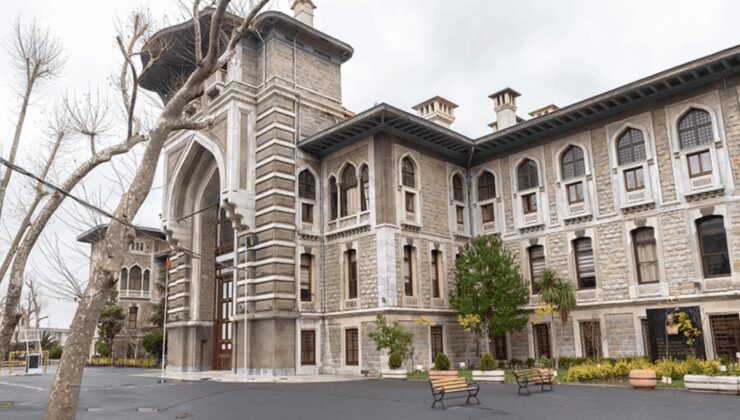 İstanbul Erkek Lisesi'ndeki olayda öğrenciler okuldan atıldı!