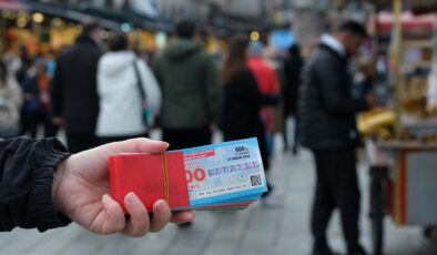 İstanbul Valiliği’nden milli piyango genelgesi: Cami avlusu ve girişlerinde satışı yasak