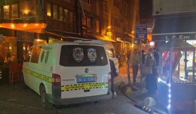 Kadıköy’de dehşet: 2 kişi ölü bulundu, bir not bırakmışlar