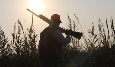 Kars’ta keklik avlayan 4 kişiye 98 bin 351 lira ceza kesildi