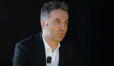 Mehmet Akif Ersoy, avukatlarıyla yollarını ayırdı