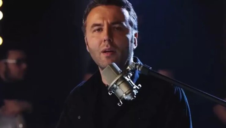 Mehmet Akif Ersoy yıllar önce şarkı söylemiş