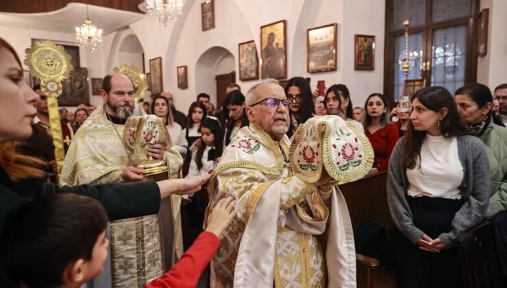 Mersin'de Ortodoks Kilisesi'nde Noel ayini yapıldı