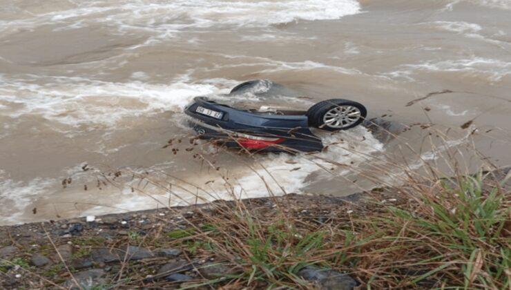 Mezar yeri bakmaya giderken öldüler!