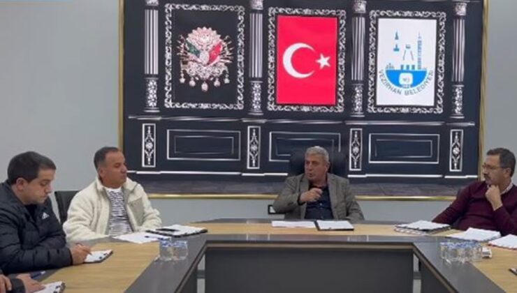 MHP’li Başkandan memurları kızdıracak sözler