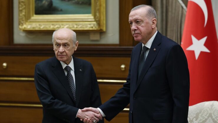 MHP'nin oy oranı Erdoğan'ı kara kara düşündürüyor