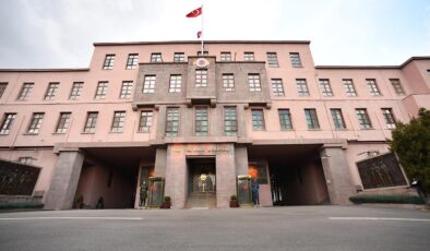 Milli Savunma Bakanlığı 1458 personel alacak! Başvurular başladı