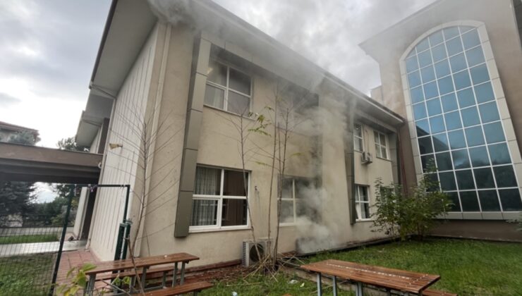 Okul'da yangın; öğrenciler tahliye edildi