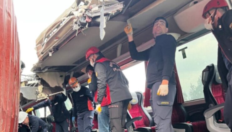 Son dakika… Yolcu otobüsü, otoyolda TIR'a çarptı; 6 ölü